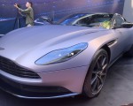 Aston Martin DB11 V8 Coupe - xe thể thao giá 19,8 tỷ đồng